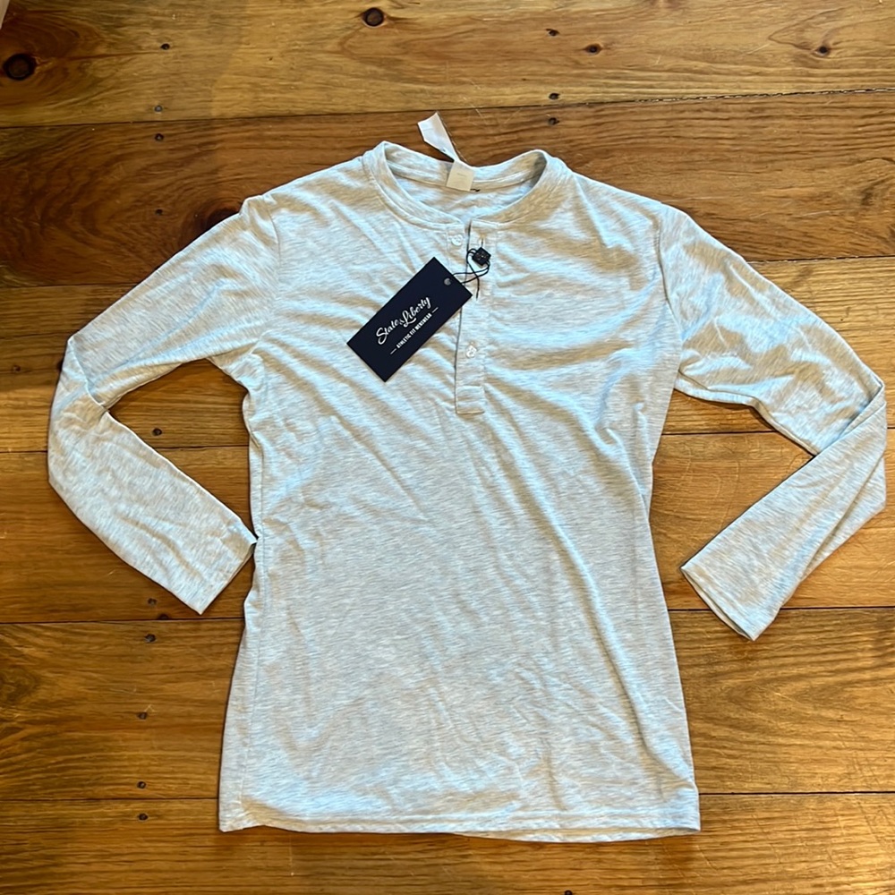 State and Liberty “The Quinn” Henley (small)